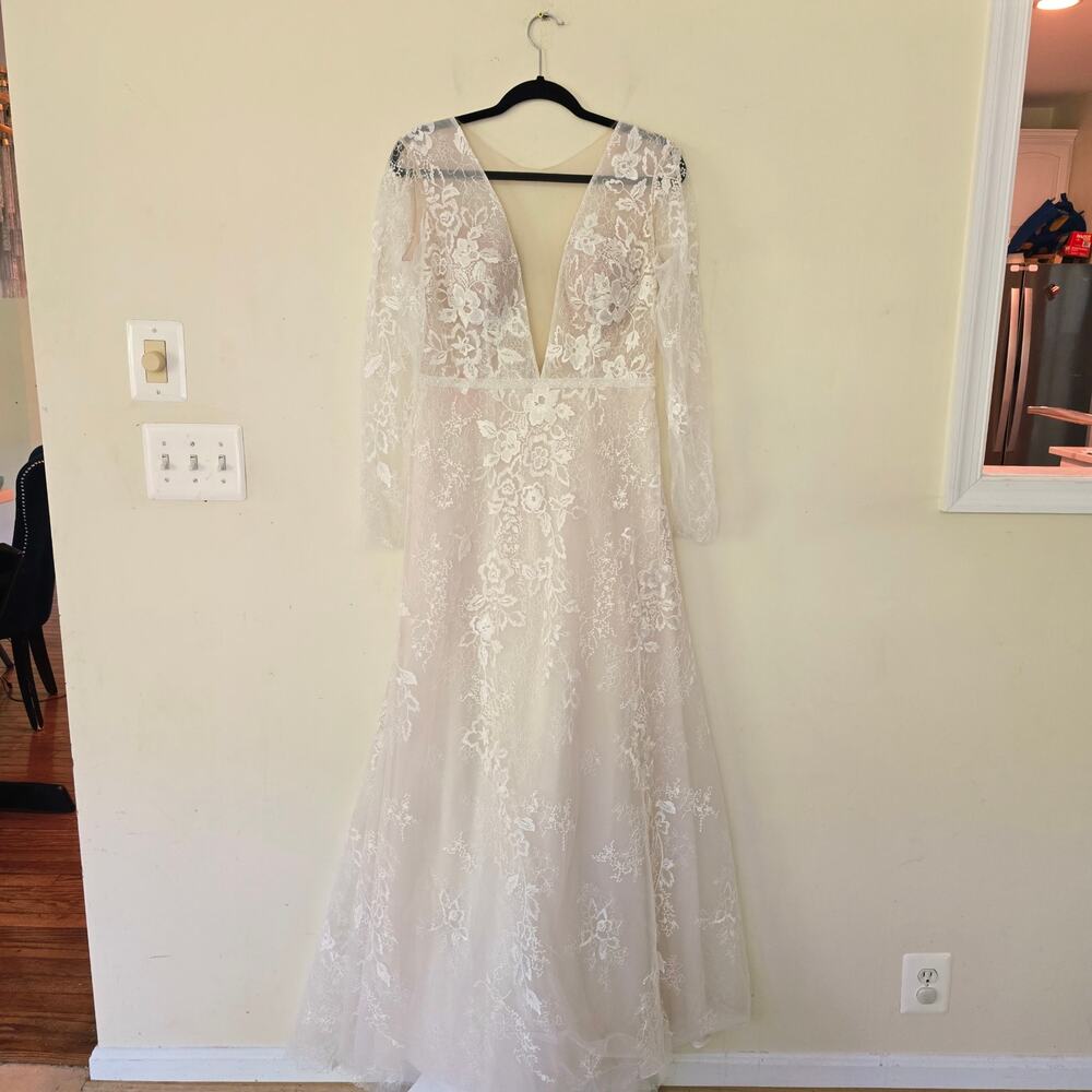 New BHLDN Riki Dalal Joan Illusion V-Neck Long-Sleeve Lace Wedding Gown Size 12 - Picture 6 of 14
